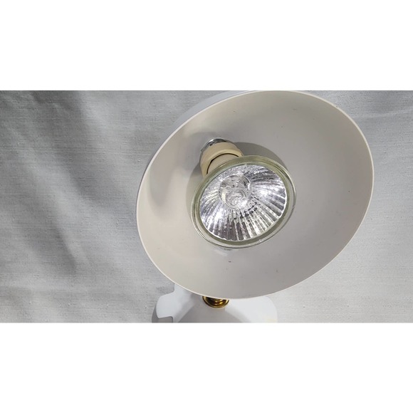 candle warmer table lamp robot shape - Picture 9 of 10